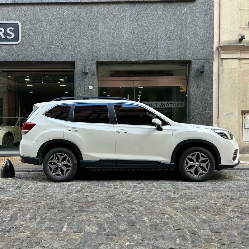 Mira esta publicación de Subaru Forester 2019 en Motordil