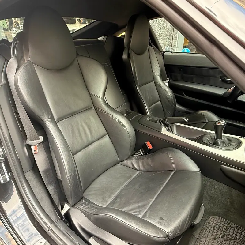 Mira esta publicación de BMW Z4 2008 en Motordil