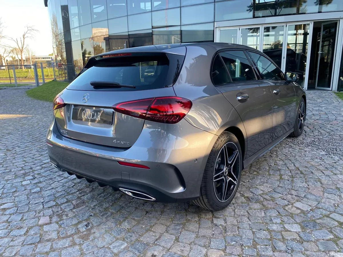 Mira esta publicación de Mercedes Benz Clase A 2025 en Motordil