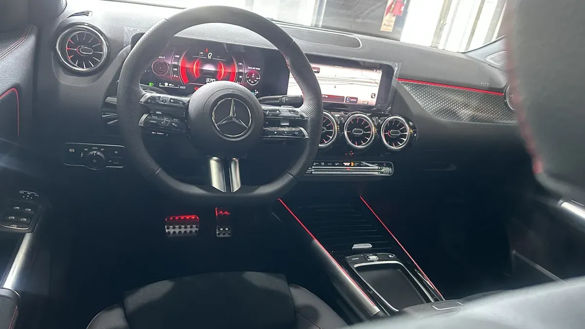 Mira esta publicación de Mercedes Benz GLA 2026 en Motordil