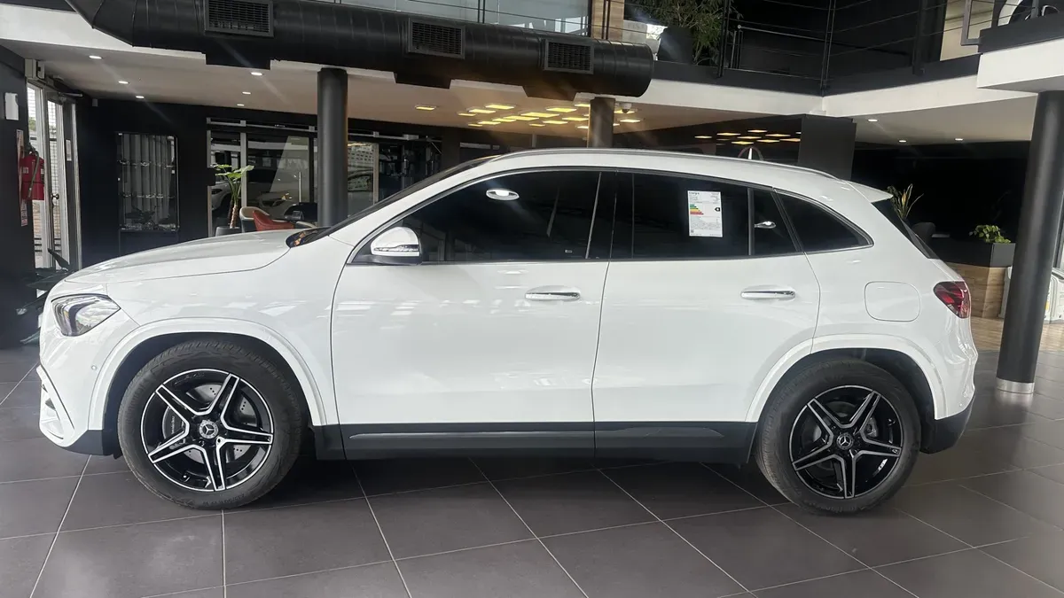 Mira esta publicación de Mercedes Benz GLA 2026 en Motordil