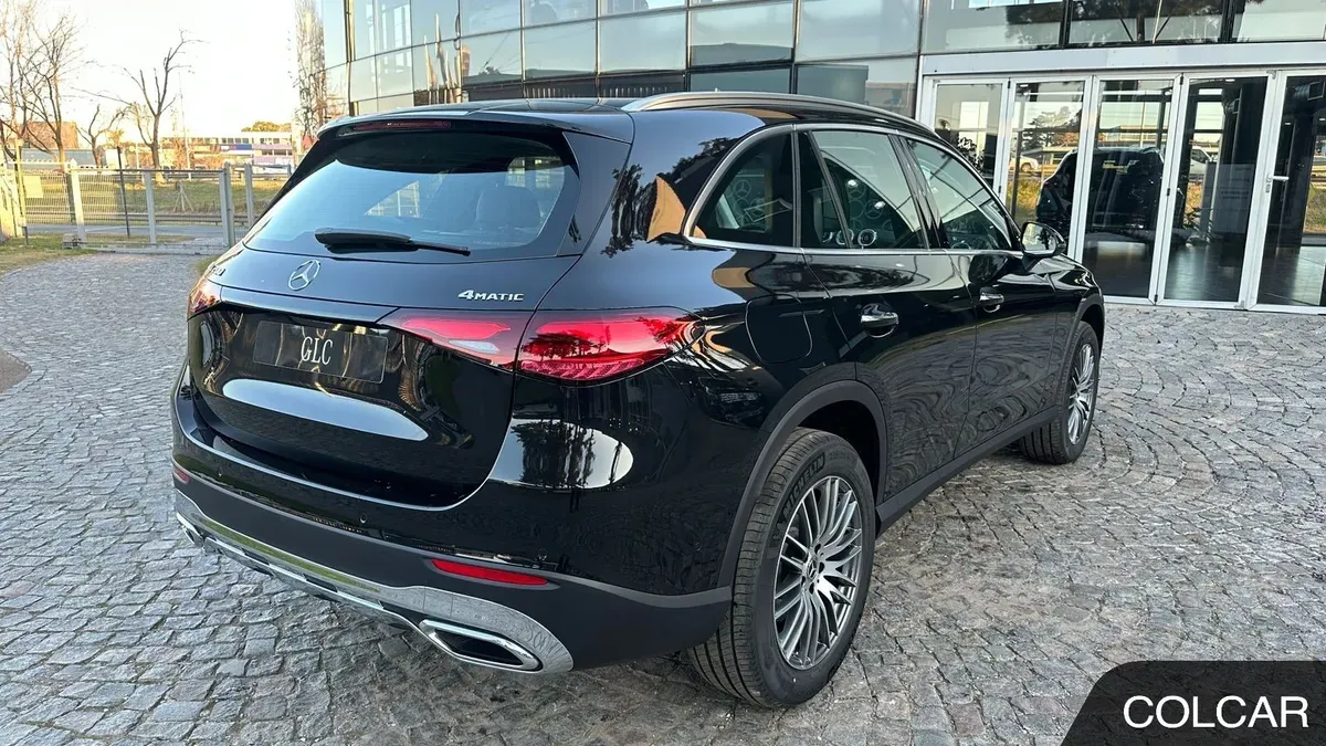 Mira esta publicación de Mercedes Benz GLC 2025 en Motordil