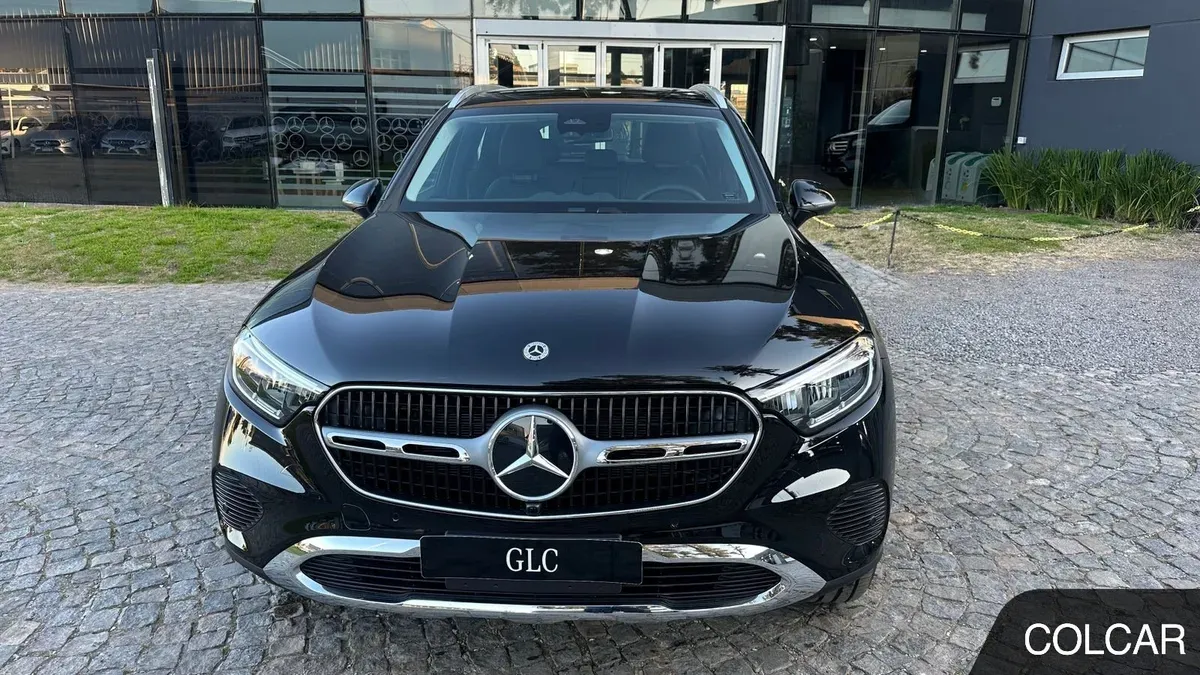 Mira esta publicación de Mercedes Benz GLC 2025 en Motordil