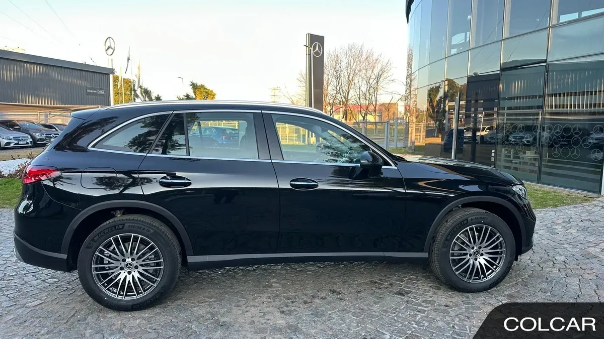 Mira esta publicación de Mercedes Benz GLC 2025 en Motordil