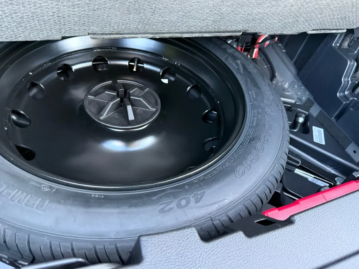 Mira esta publicación de Mercedes Benz GLC 2025 en Motordil