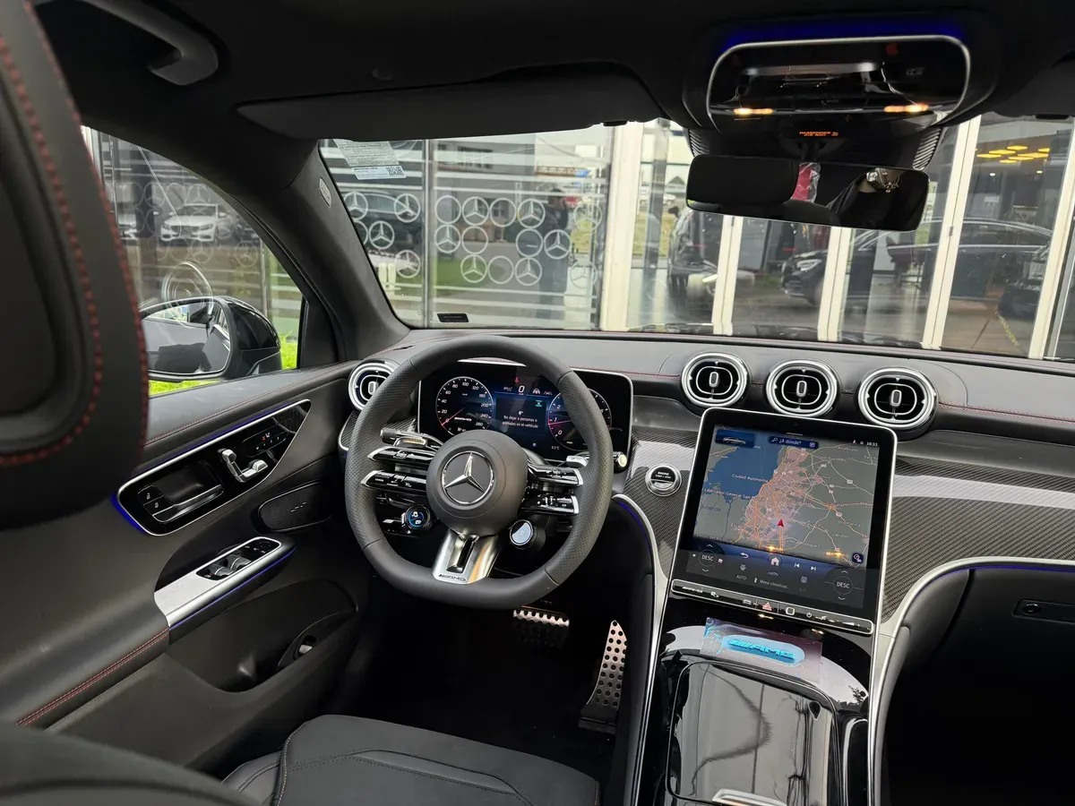 Mira esta publicación de Mercedes Benz GLC 2025 en Motordil