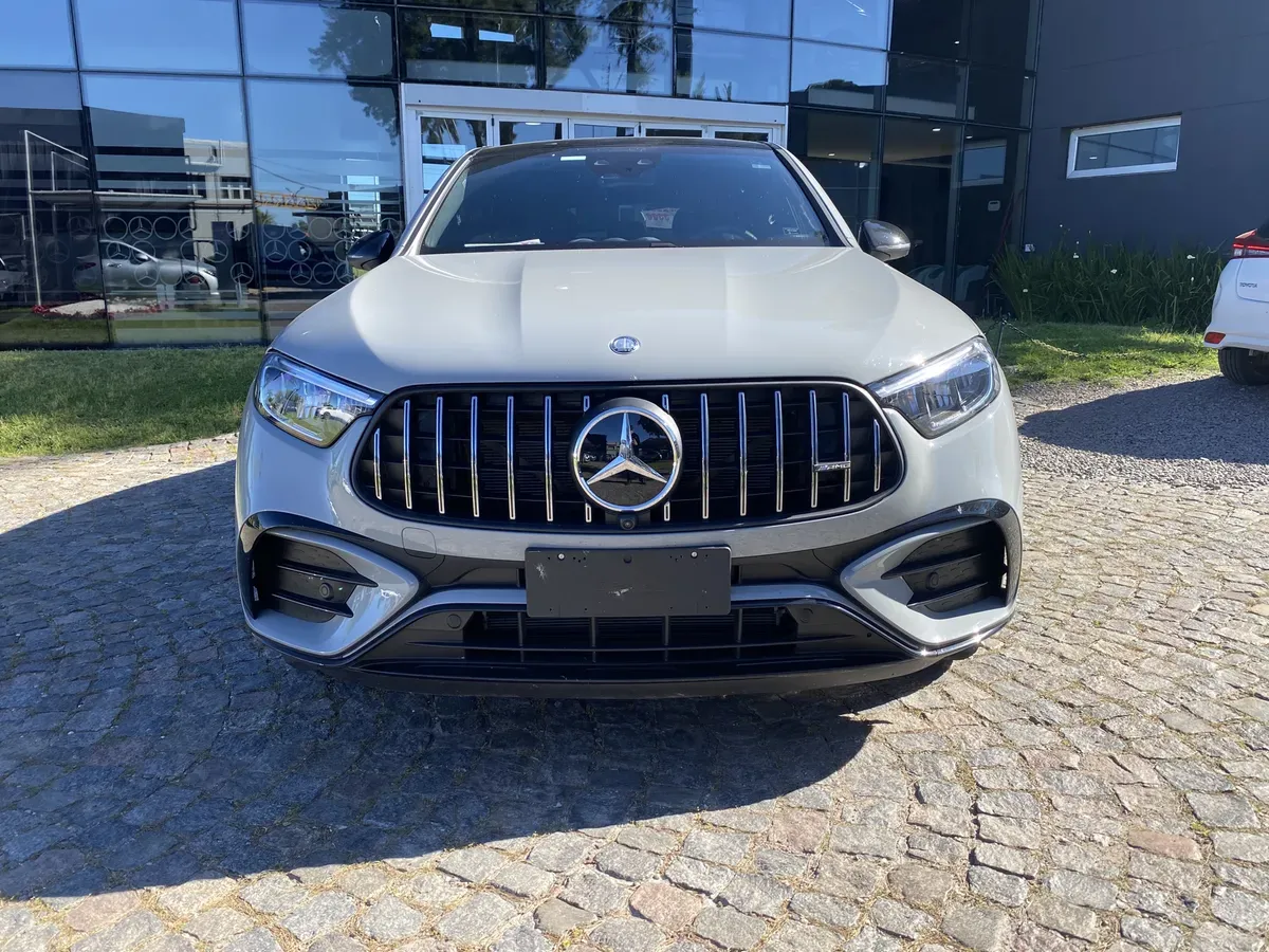 Mira esta publicación de Mercedes Benz GLC 2025 en Motordil