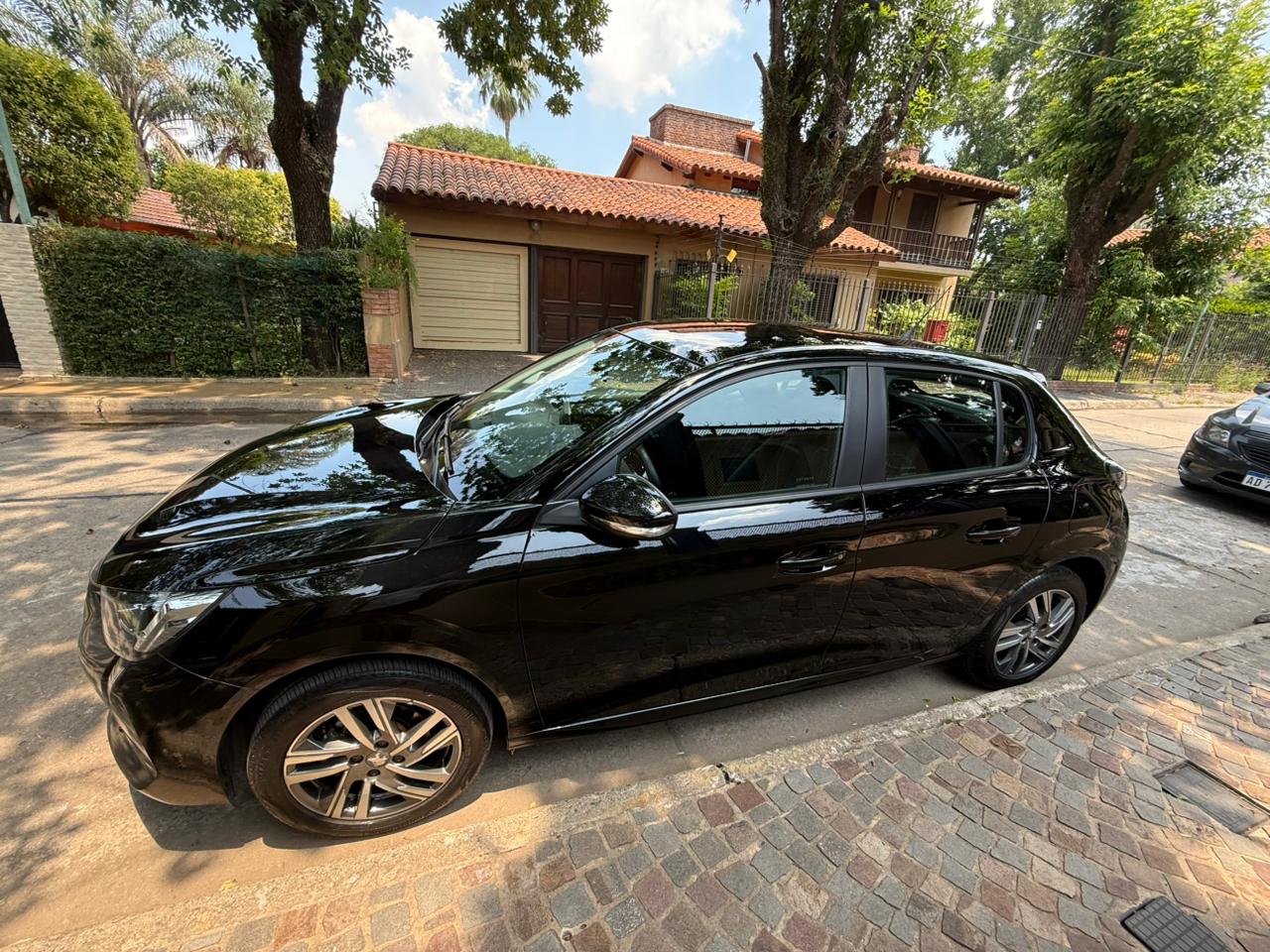 Mira esta publicación de Peugeot 208 2024 en Motordil