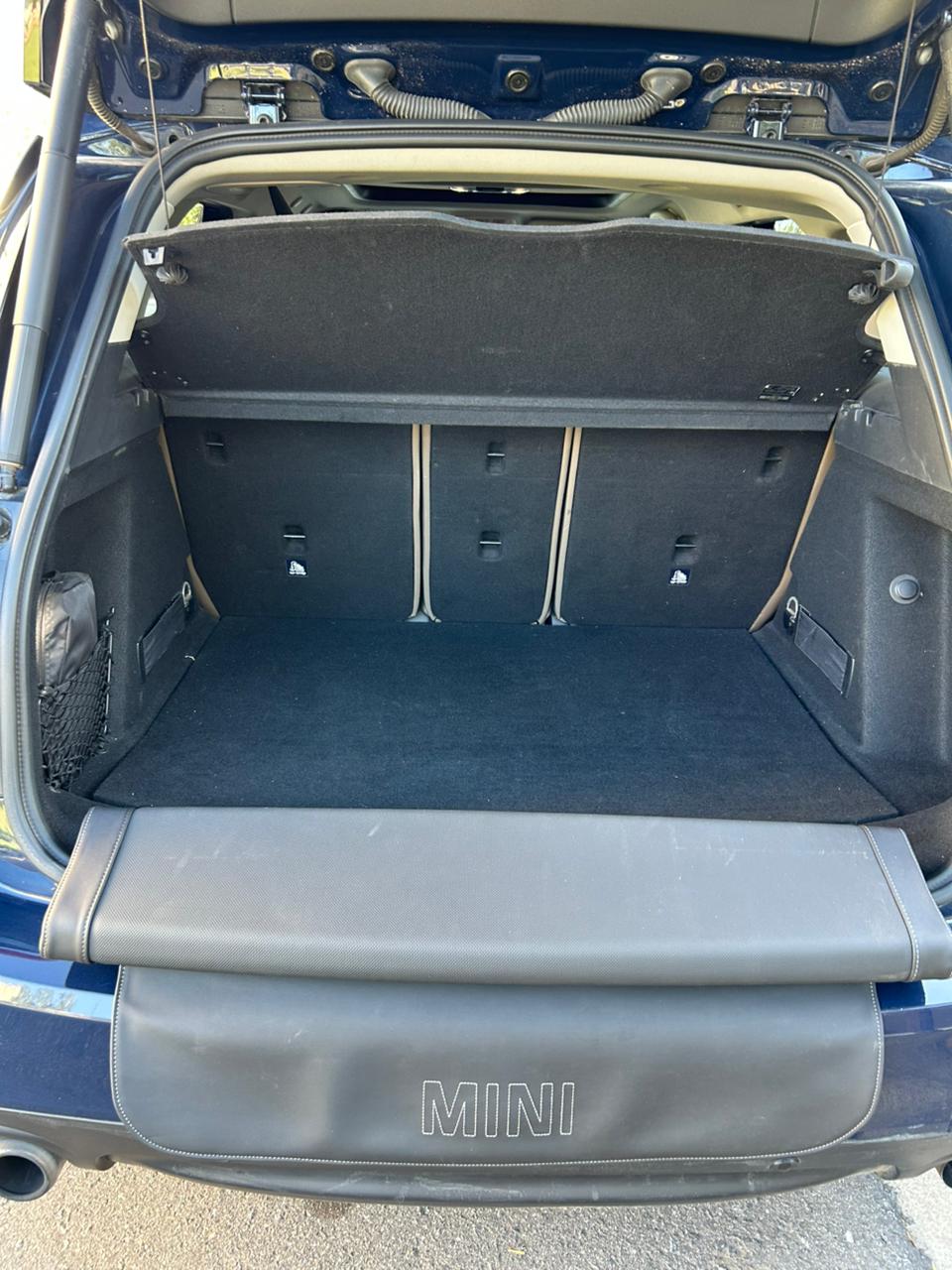 Mira esta publicación de Mini Countryman 2017 en Motordil