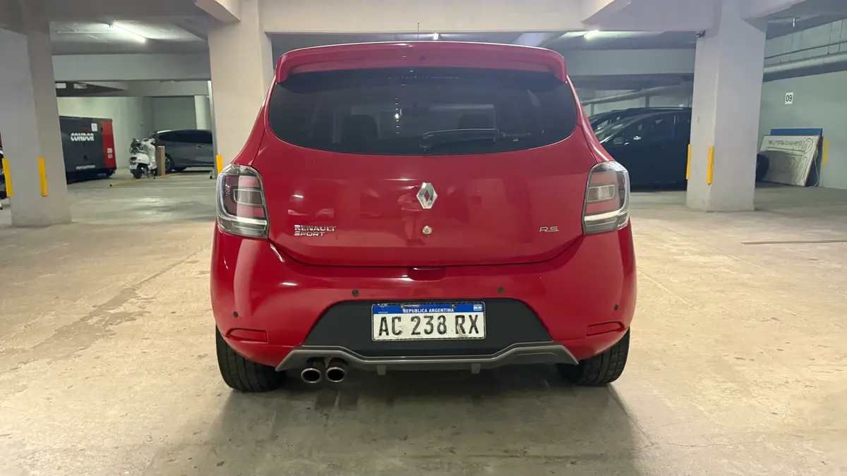 Mira esta publicación de Renault Sandero II 2018 en Motordil