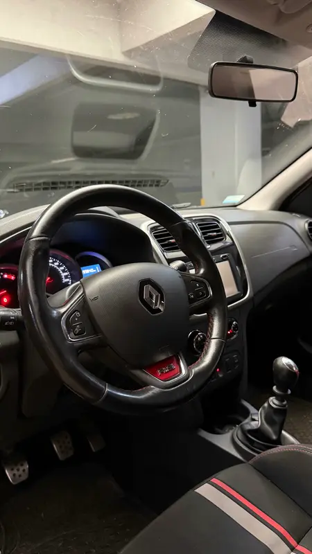 Mira esta publicación de Renault Sandero II 2018 en Motordil