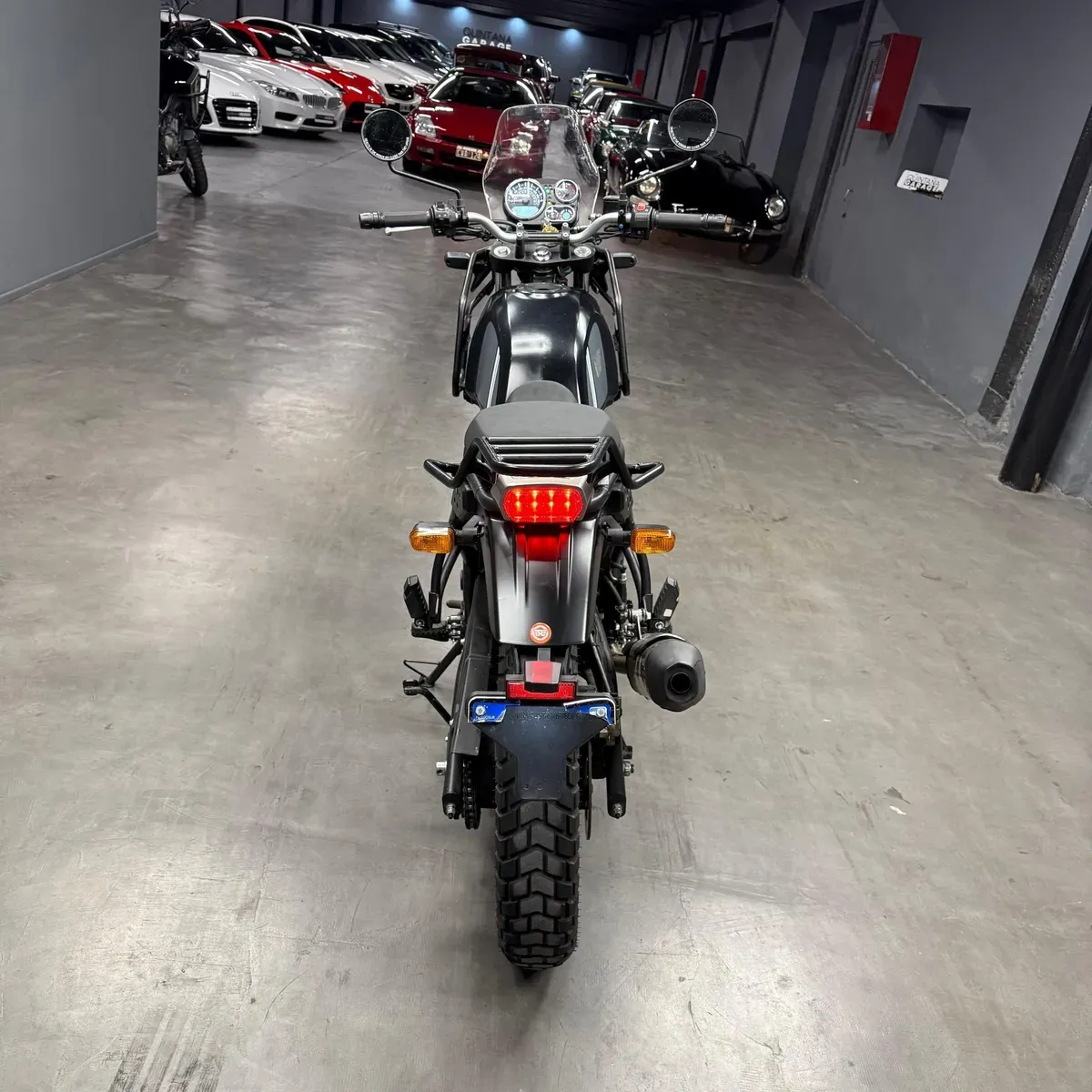 Mira esta publicación de Royal Enfield 411 2022 en Motordil