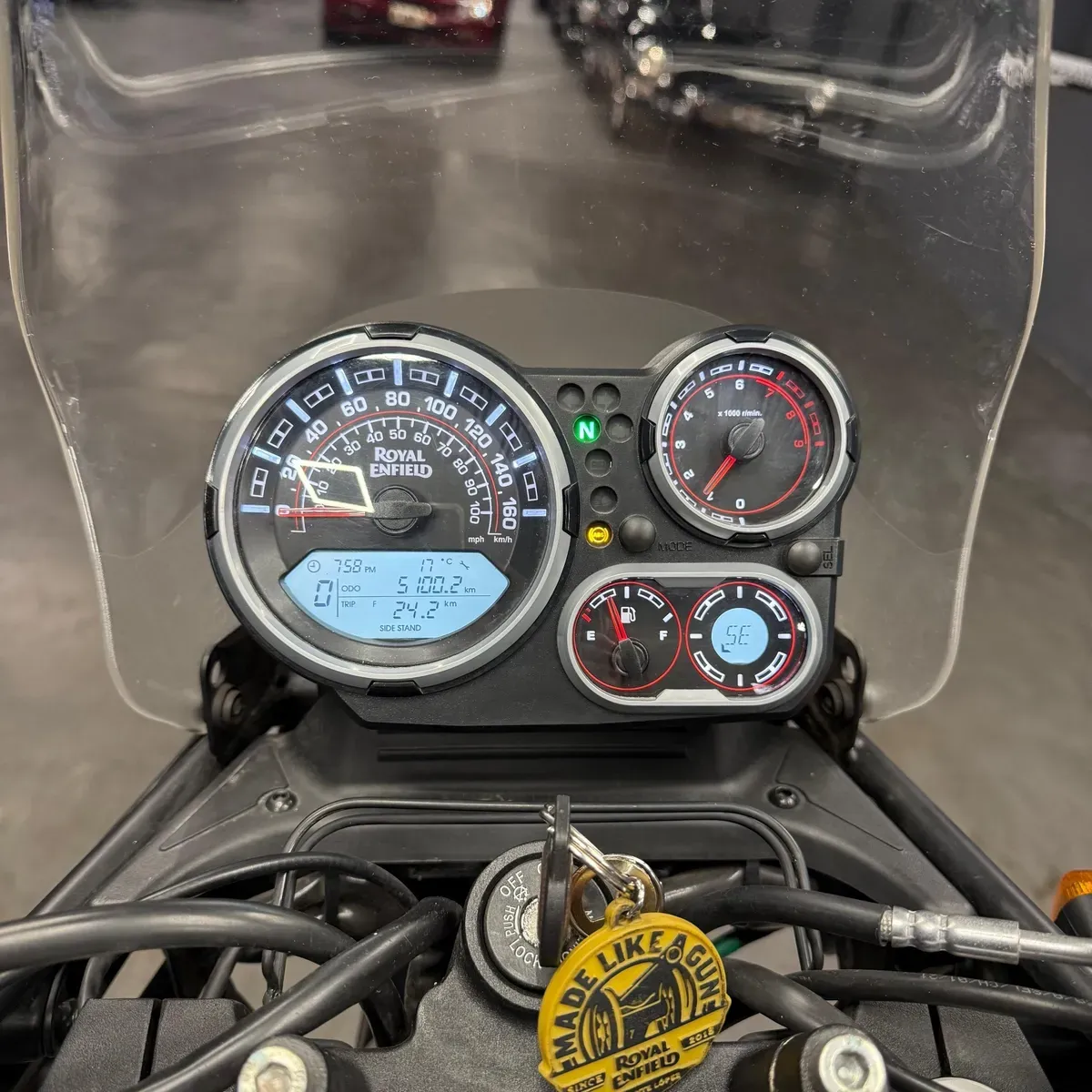 Mirá esta publicación de Royal Enfield 411