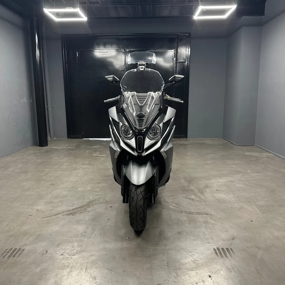 Mira esta publicación de Kymco Downtown 350 I 2022 en Motordil