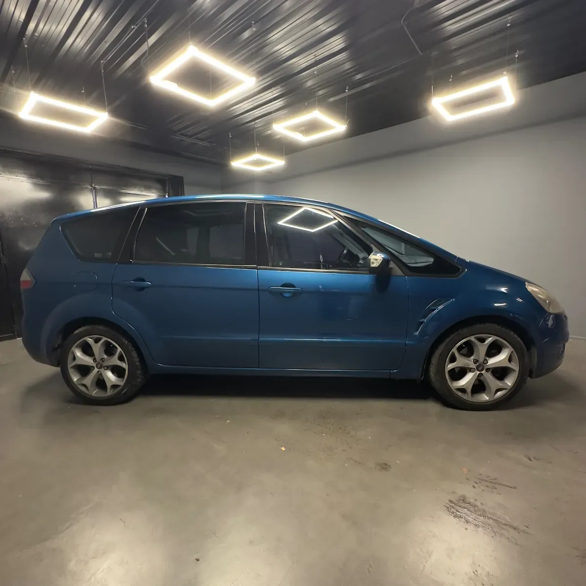 Mira esta publicación de Ford S Max 2008 en Motordil