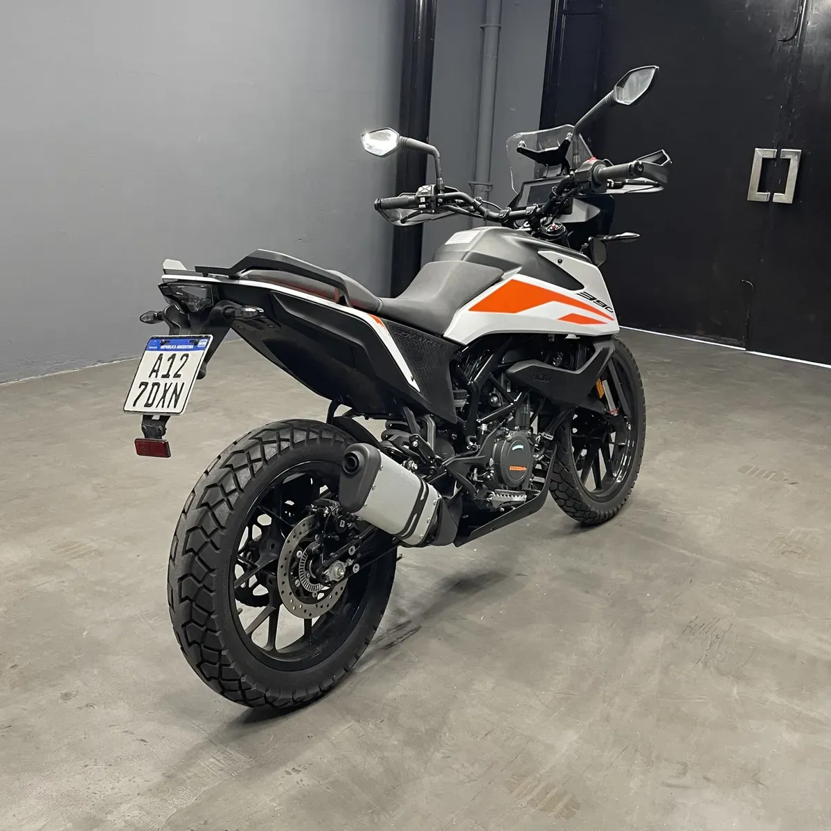 Mira esta publicación de KTM Adventure 390 2020 en Motordil
