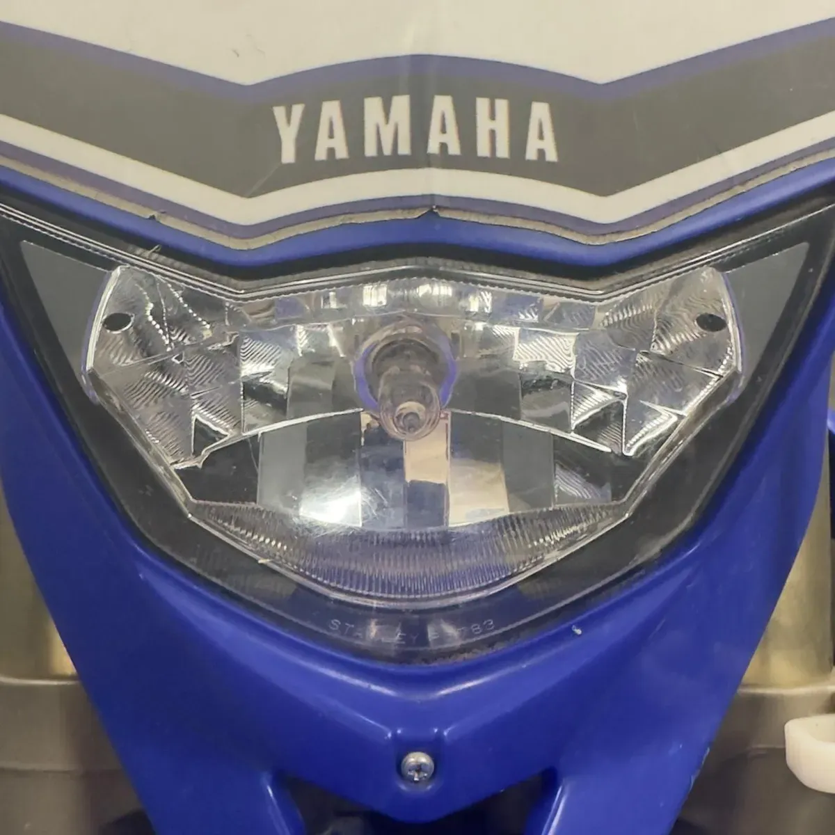Mira esta publicación de Yamaha 450 WRF 2009 en Motordil