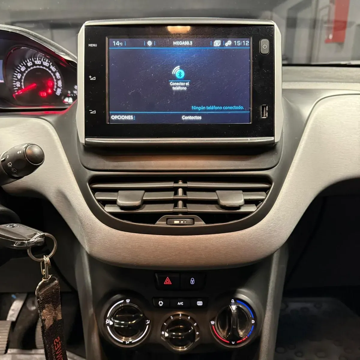 Mirá esta publicación de Peugeot 208