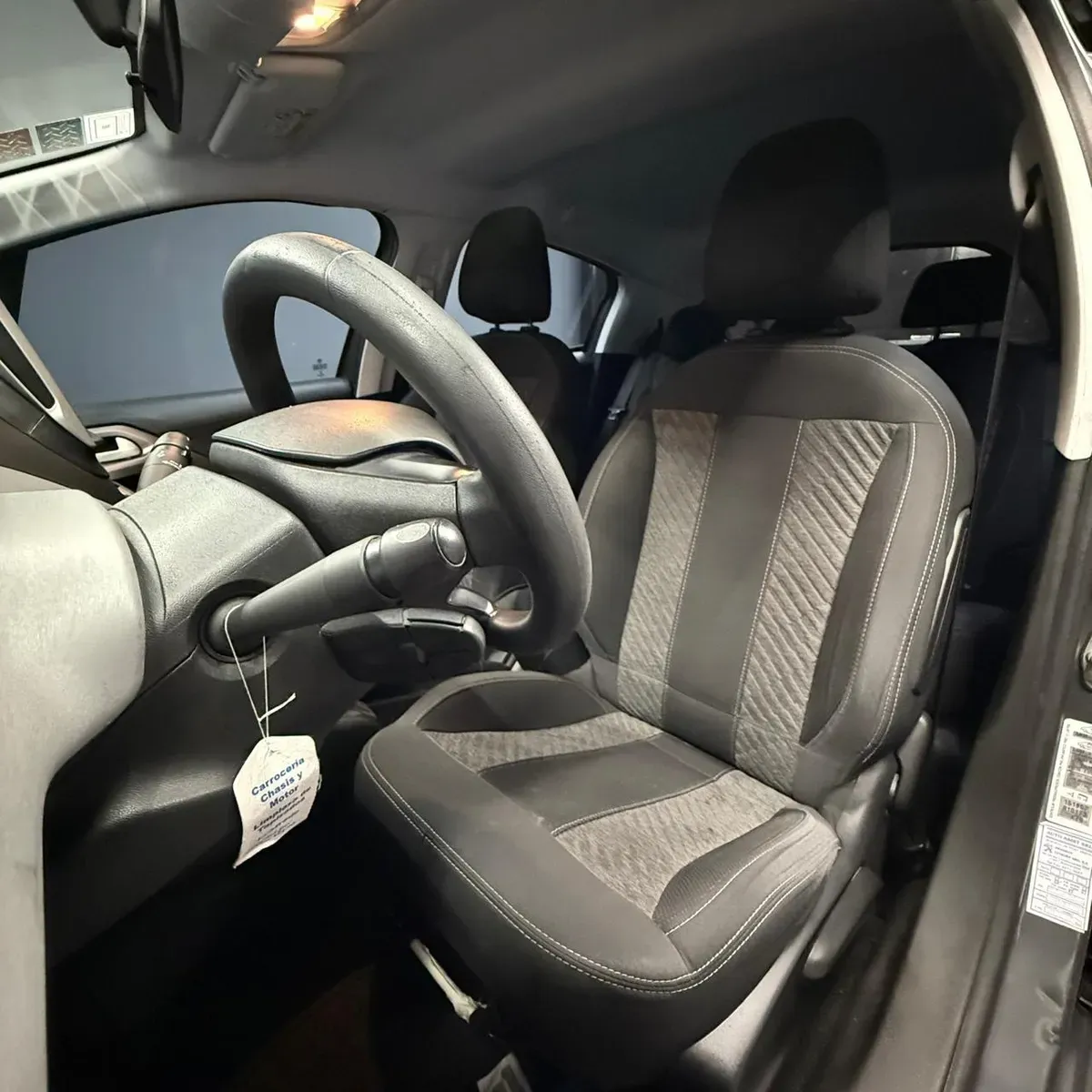 Mirá esta publicación de Peugeot 208