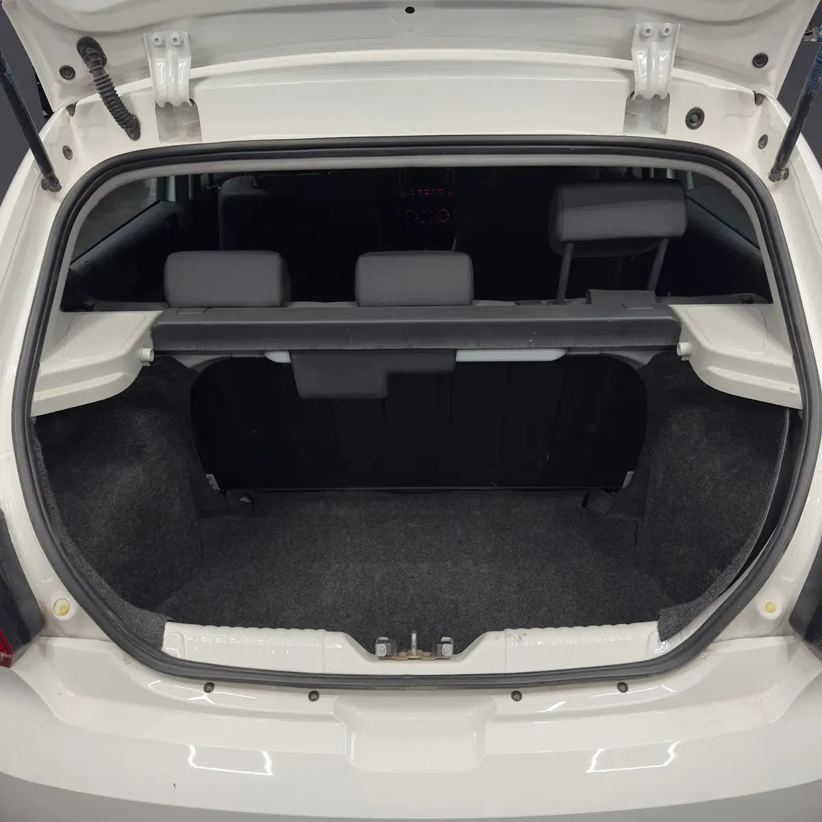 Mira esta publicación de Volkswagen Gol Trend 2021 en Motordil