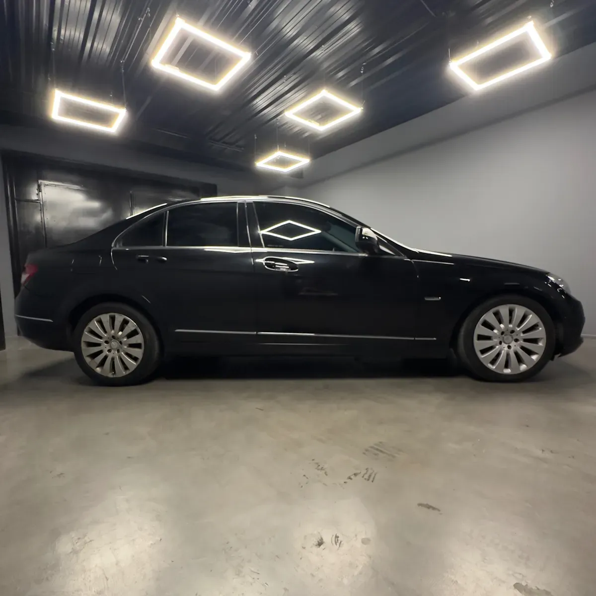 Mira esta publicación de Mercedes Benz Clase C 2008 en Motordil