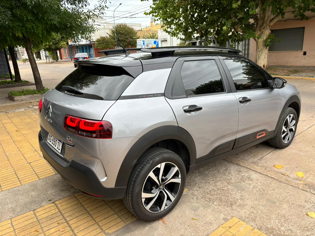 Mira esta publicación de Citroen C 4 Cactus 2024 en Motordil