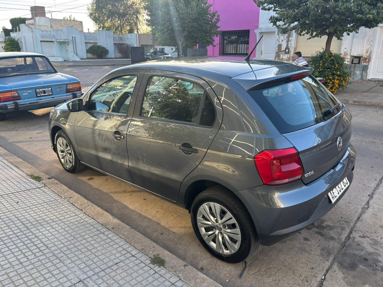 Mira esta publicación de Volkswagen Gol Trend 2020 en Motordil