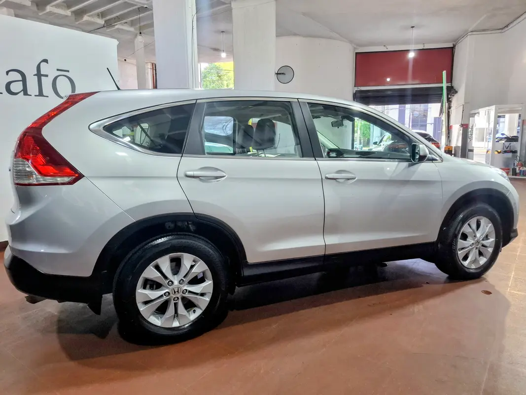 Mira esta publicación de Honda CRV 2013 en Motordil