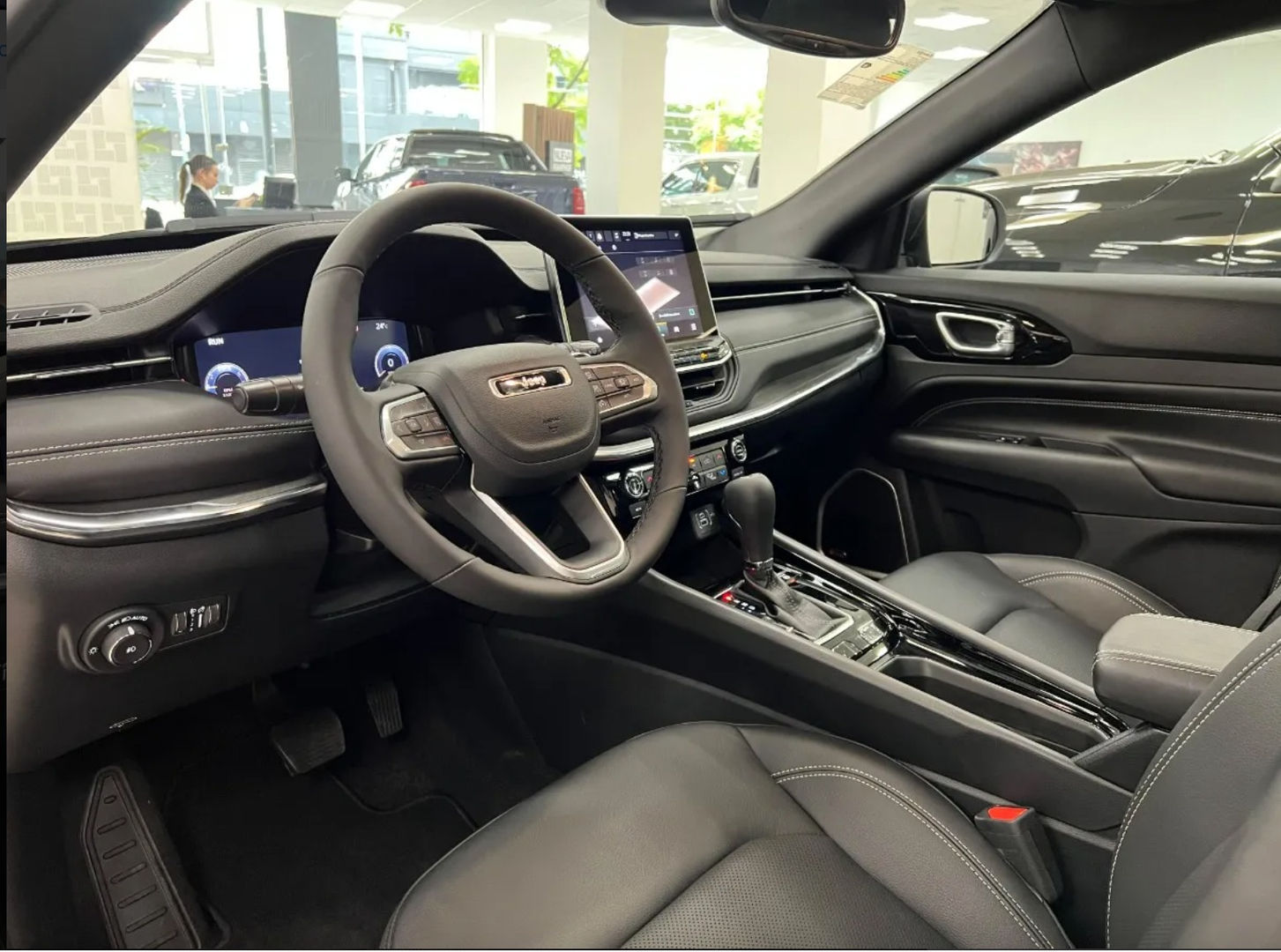 Mira esta publicación de Jeep Compass 2025 en Motordil