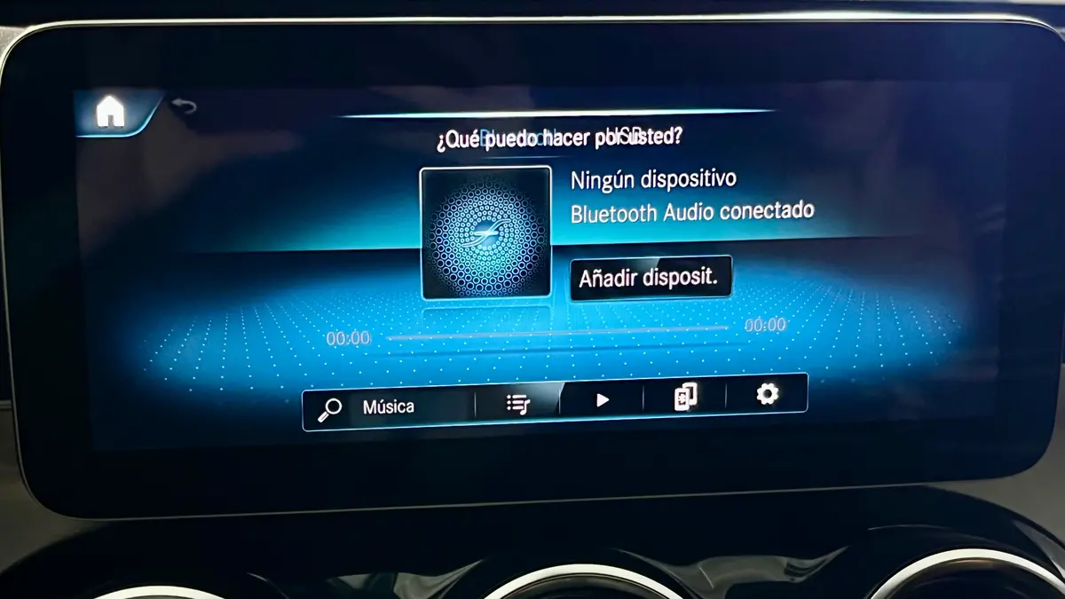 Mira esta publicación de Mercedes Benz GLC 2020 en Motordil