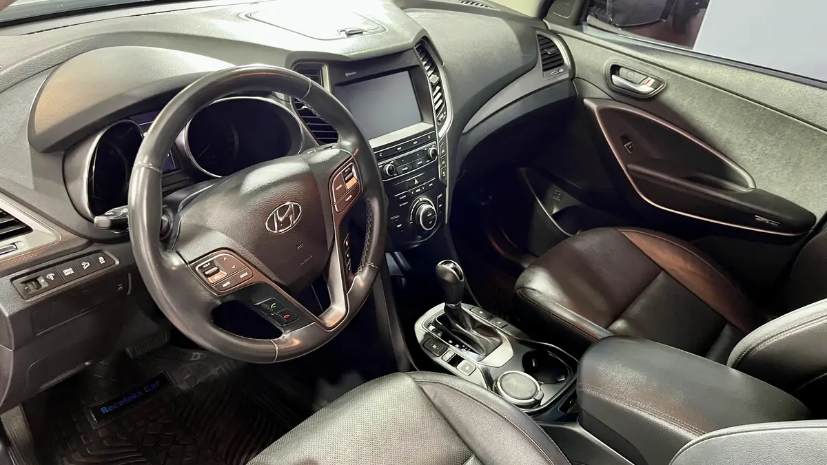 Mirá esta publicación de Hyundai Grand Santa Fe