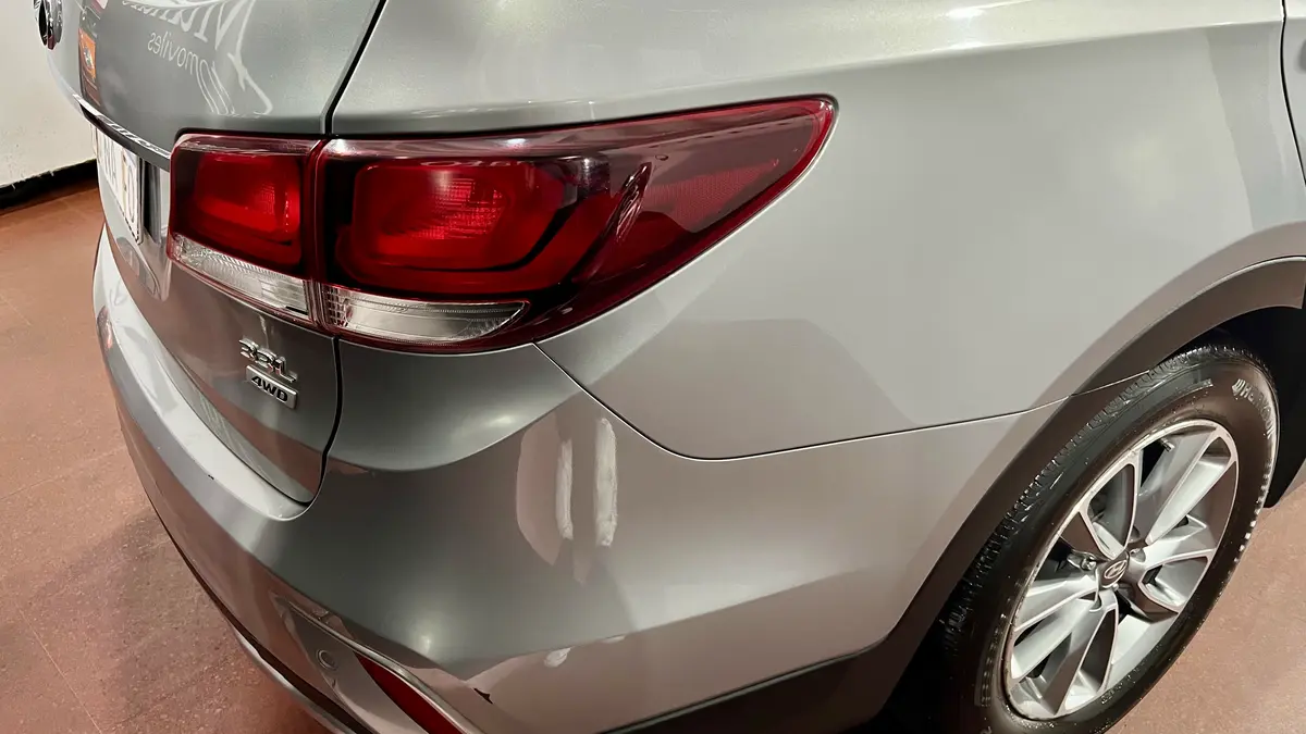 Mira esta publicación de Hyundai Grand Santa Fe 2018 en Motordil