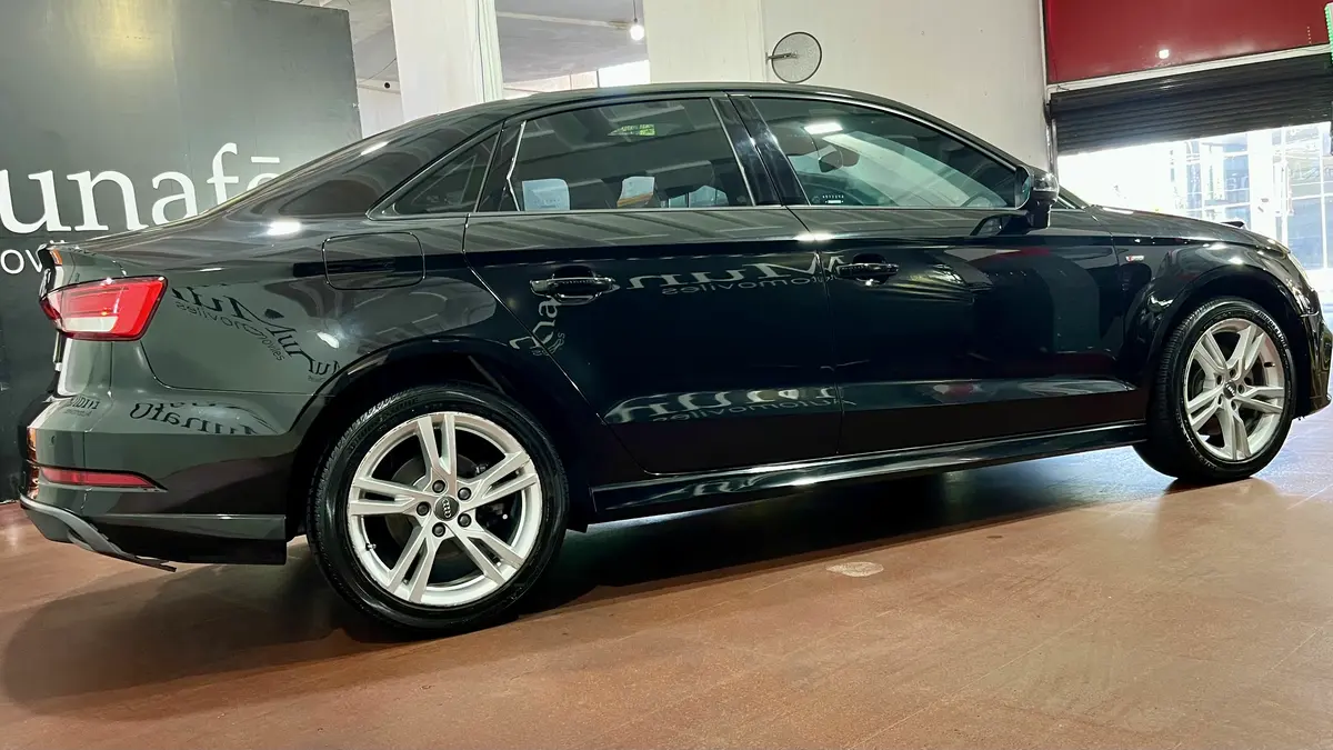 Mira esta publicación de Audi A3 2019 en Motordil