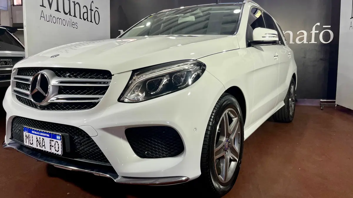 Mira esta publicación de Mercedes Benz GLE 2017 en Motordil