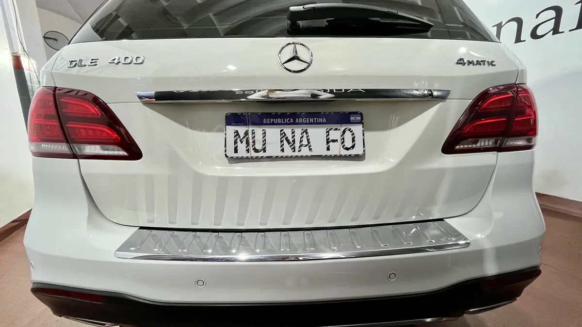 Mira esta publicación de Mercedes Benz GLE 2017 en Motordil