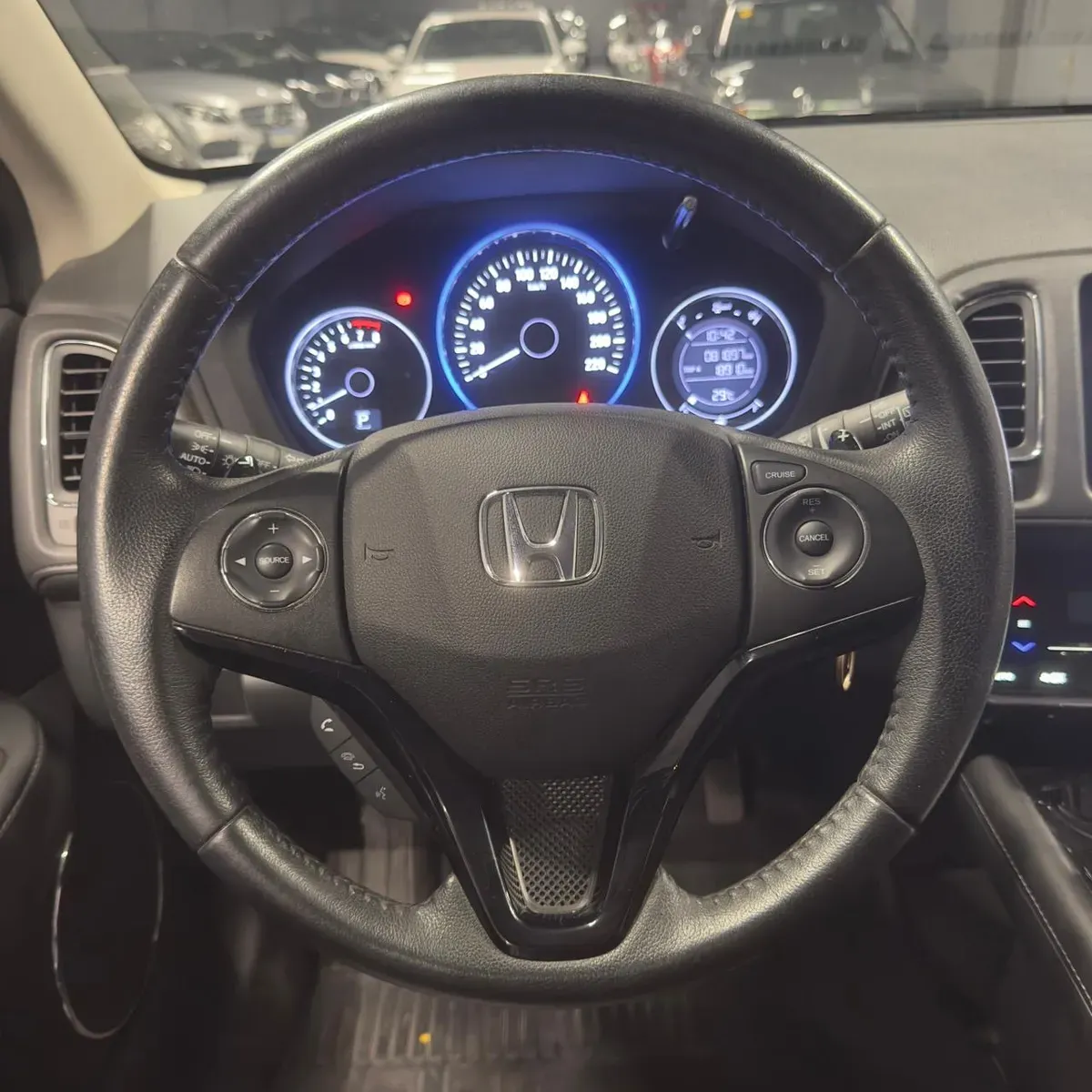 Mira esta publicación de Honda HRV 2019 en Motordil