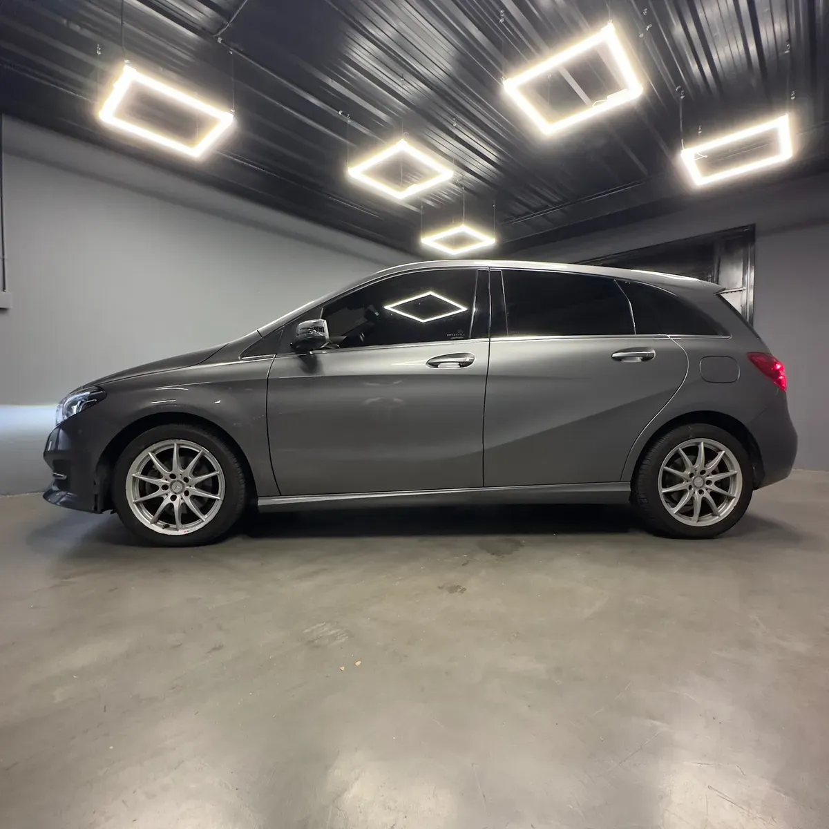 Mira esta publicación de Mercedes Benz Clase B 2016 en Motordil