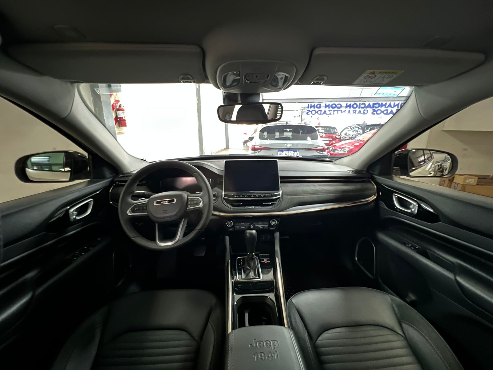 Mira esta publicación de Jeep Commander 2023 en Motordil