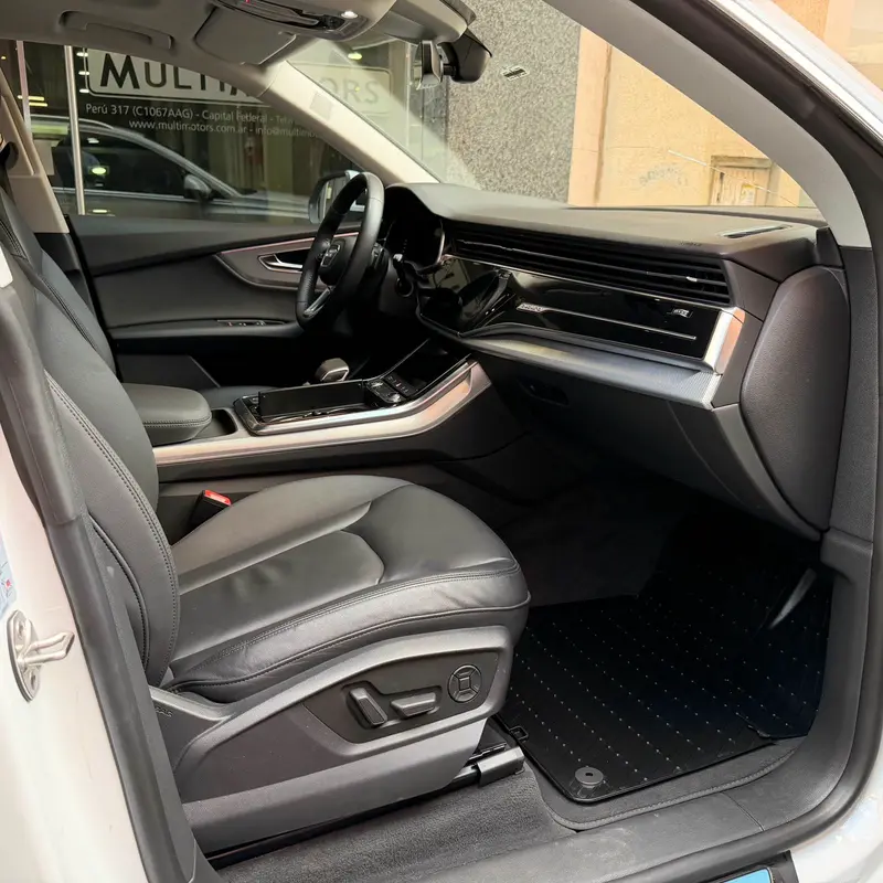 Mira esta publicación de Audi Q8 2020 en Motordil