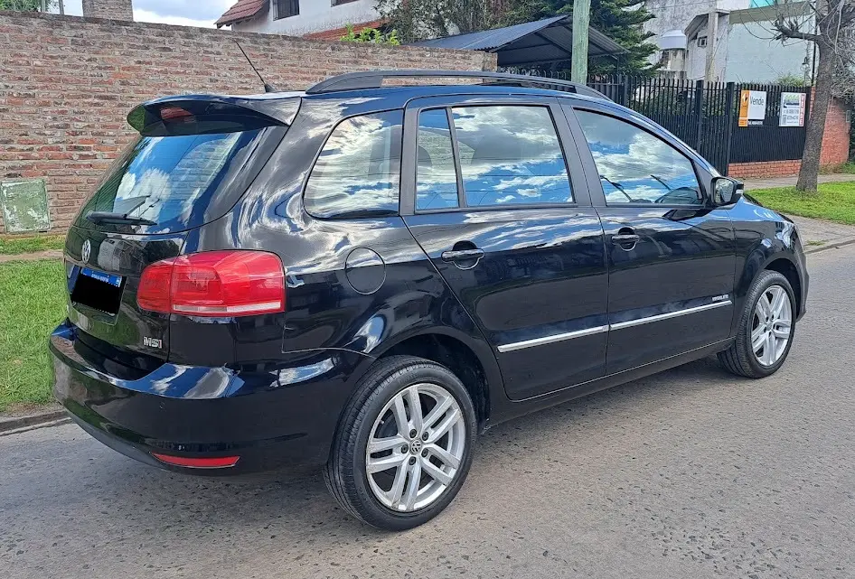 Mira esta publicación de Volkswagen Suran 2016 en Motordil