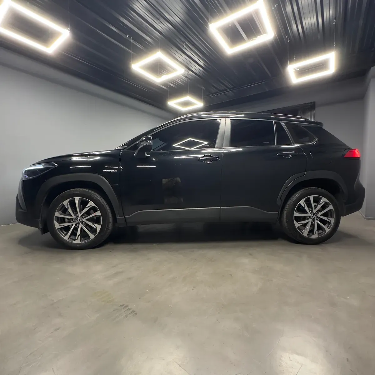 Mira esta publicación de Toyota Corolla Cross 2023 en Motordil