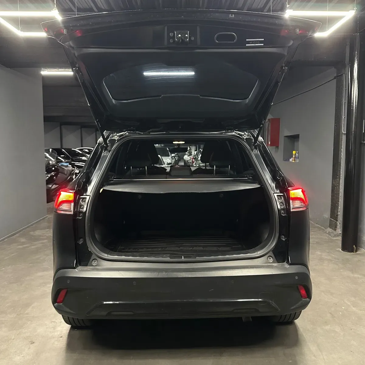 Mira esta publicación de Toyota Corolla Cross 2023 en Motordil