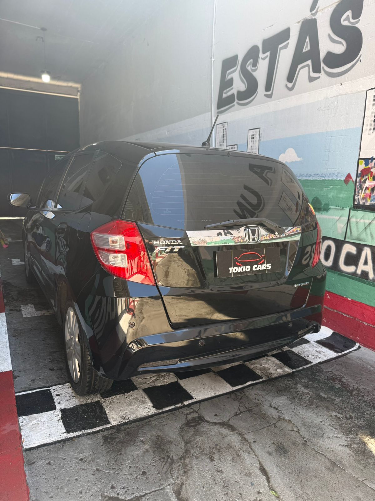 Mira esta publicación de Honda FIT 2008 en Motordil