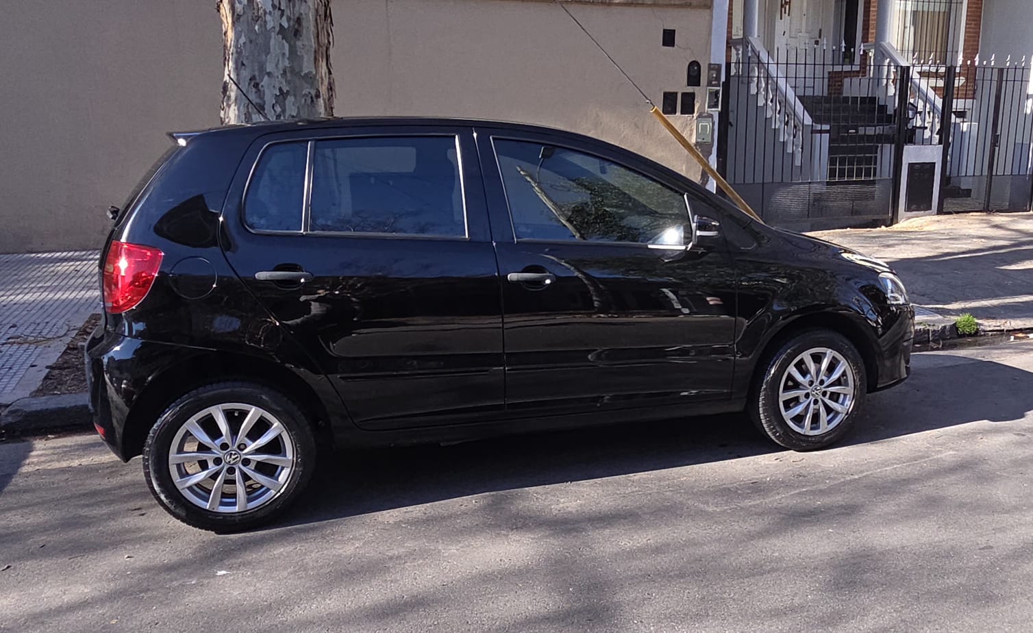 Mira esta publicación de Volkswagen FOX 2014 en Motordil