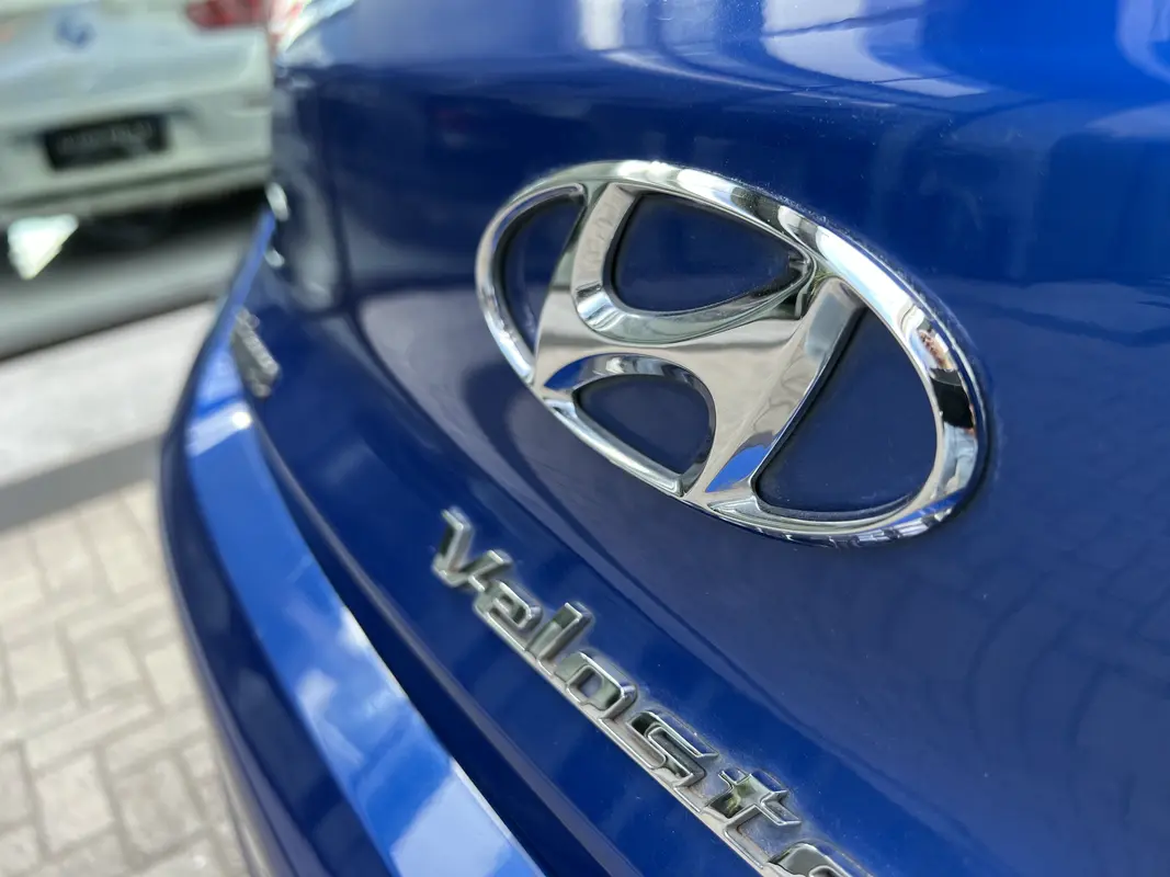 Mirá esta publicación de Hyundai Veloster
