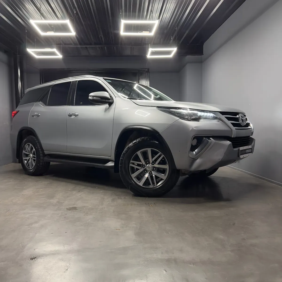 Mira esta publicación de Toyota SW4 2016 en Motordil