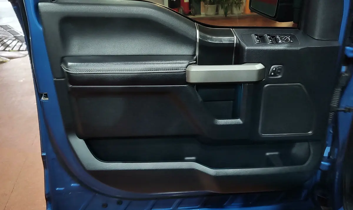 Mira esta publicación de Ford F 150 Raptor 2021 en Motordil