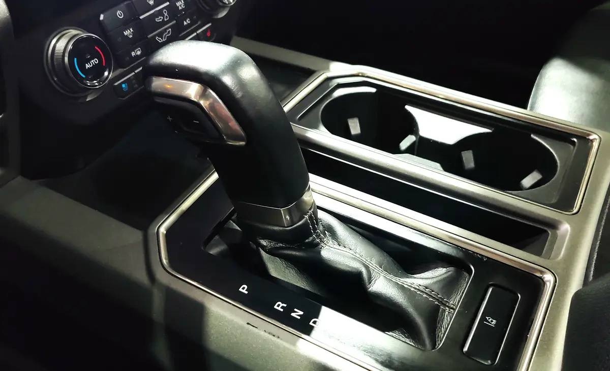 Mira esta publicación de Ford F 150 Raptor 2021 en Motordil