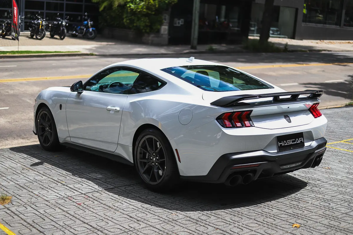 Mira esta publicación de Ford Mustang 2025 en Motordil