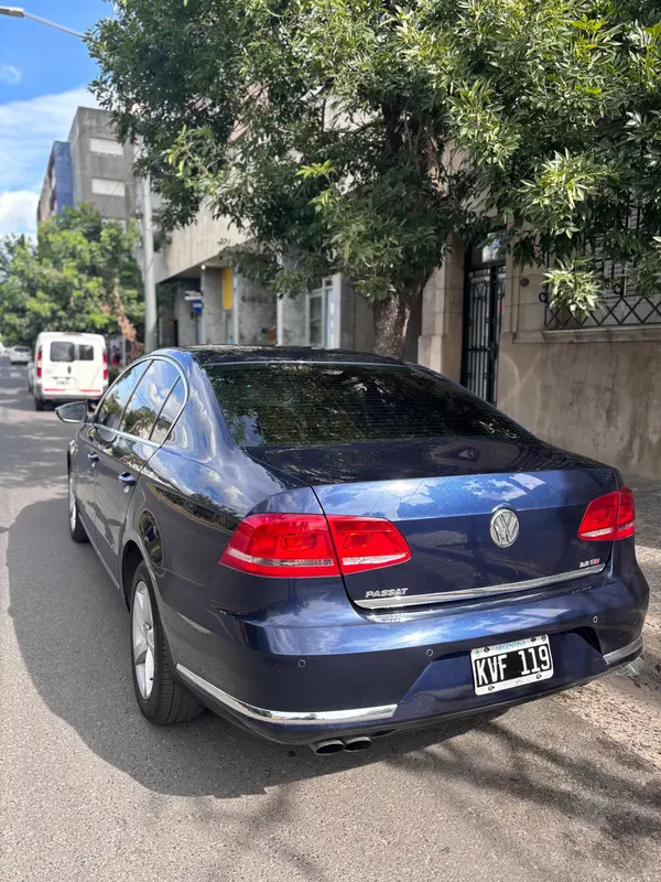 Mira esta publicación de Volkswagen Passat 2012 en Motordil